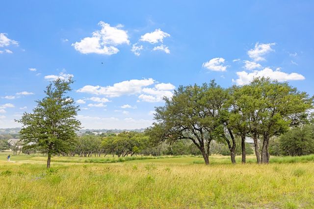 2009 Club House Rd # 10, Kerrville, TX 78028