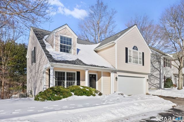 2 Village Court 2, Wilton, CT 06897