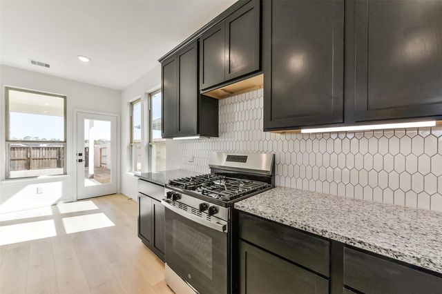 4221 Red Cedar Ring Lane, Pinehurst, TX 77362