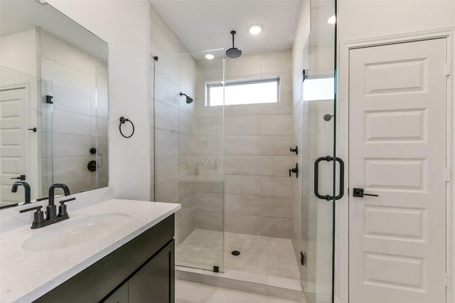 4221 Red Cedar Ring Lane, Pinehurst, TX 77362