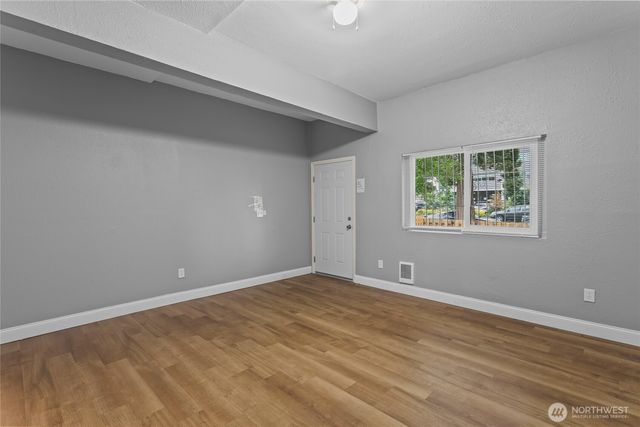 615 Martin Luther King Jr Way, Tacoma, WA 98405
