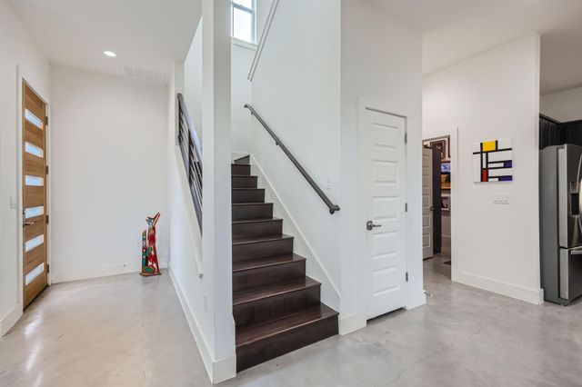 1000 Taulbee LN A, Austin, TX 78757