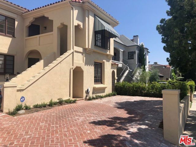 1014 S Stanley Avenue, Los Angeles, CA 90019