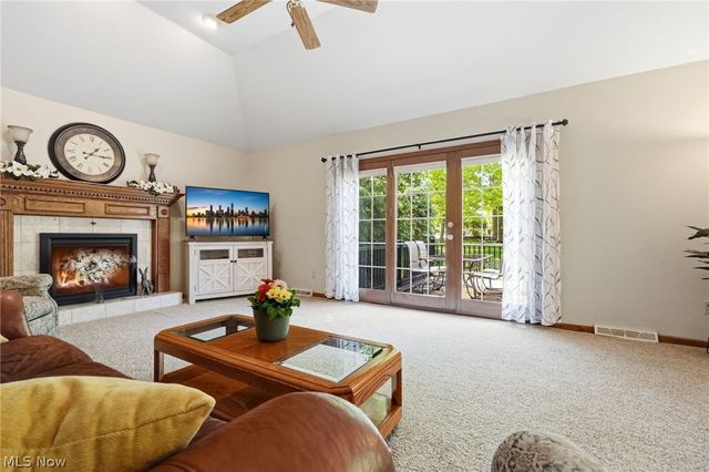 9936 Tamarack Trail, Brecksville, OH 44141