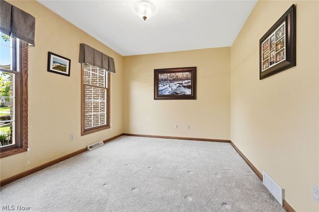 9936 Tamarack Trail, Brecksville, OH 44141