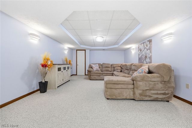 9936 Tamarack Trail, Brecksville, OH 44141