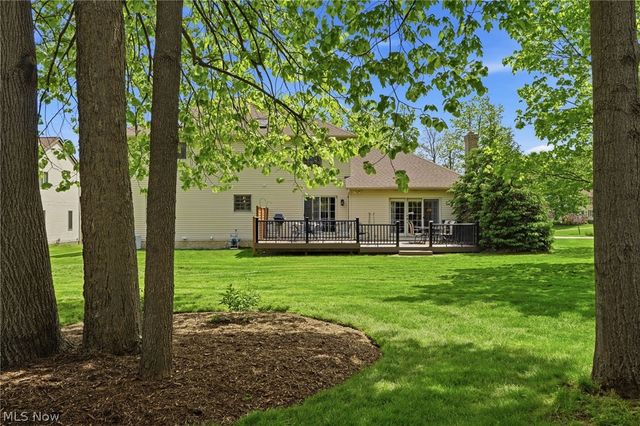 9936 Tamarack Trail, Brecksville, OH 44141