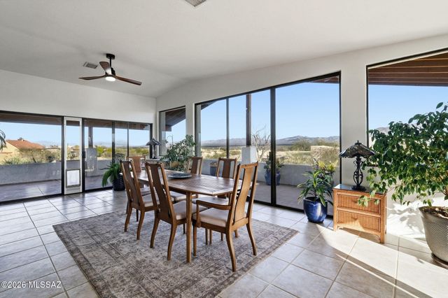 1240 W Placita Quieta, Green Valley, AZ 85622