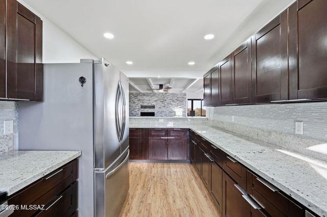 1240 W Placita Quieta, Green Valley, AZ 85622