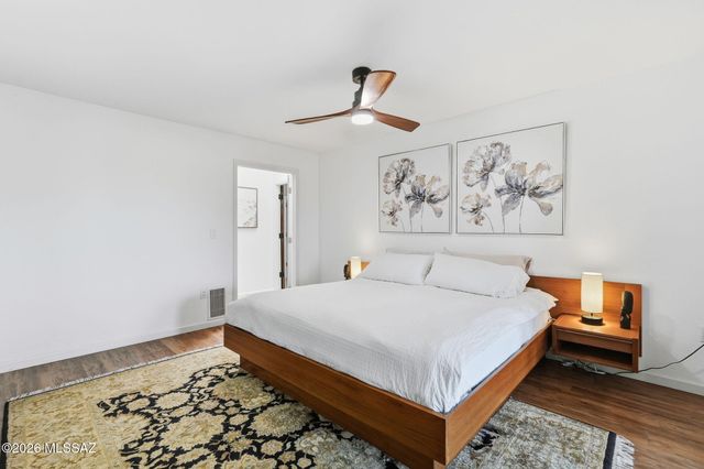 1240 W Placita Quieta, Green Valley, AZ 85622