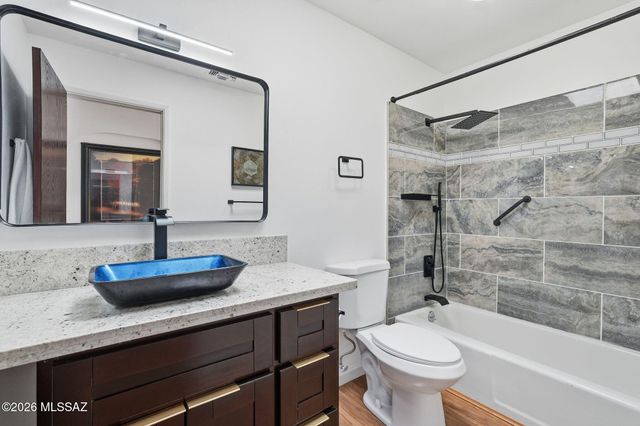 1240 W Placita Quieta, Green Valley, AZ 85622