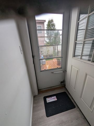 12 Kentville Terrace, Hampton, NH 03842