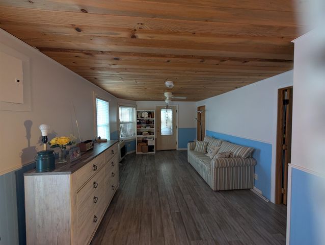 12 Kentville Terrace, Hampton, NH 03842
