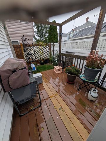 12 Kentville Terrace, Hampton, NH 03842