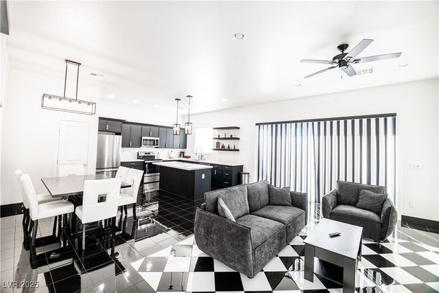 3736 South Spring Mountain Boulevard, Pahrump, NV 89048