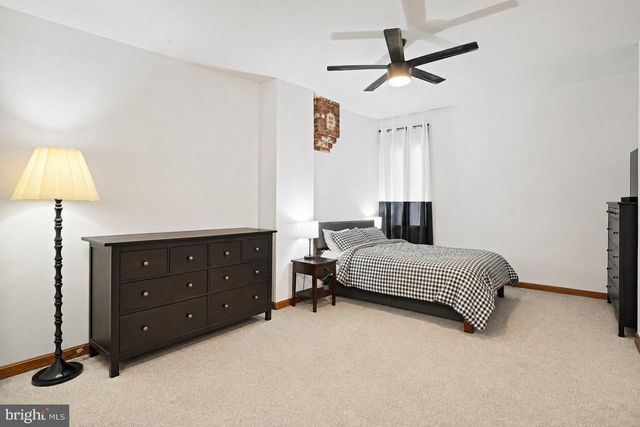 623 5TH ST NE, Washington, DC 20002