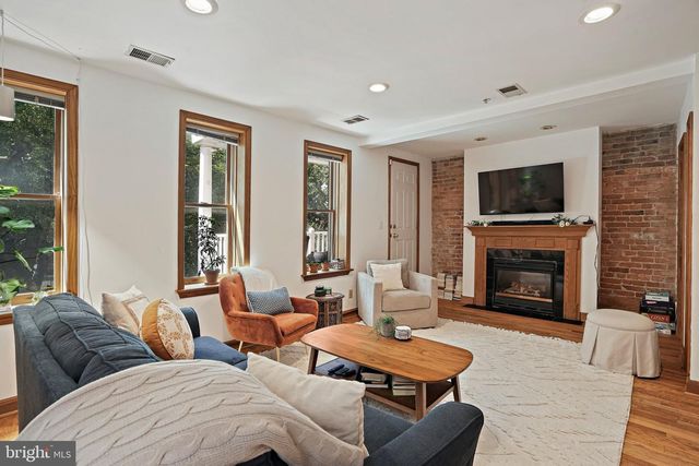 623 5TH ST NE, Washington, DC 20002