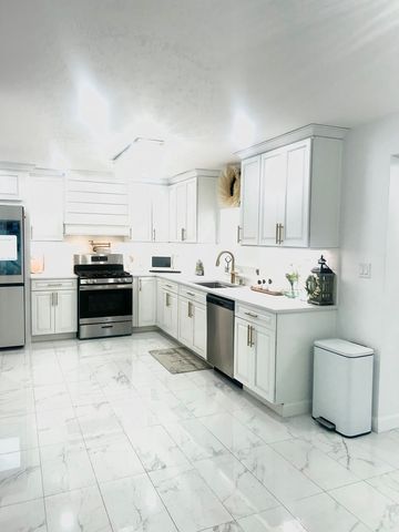 11413 S Kristi Drive, Plainfield, IL 60585