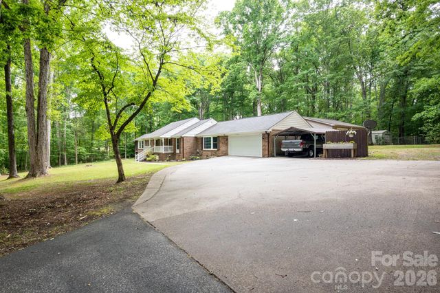 3330 Penshurst Road, Rock Hill, SC 29730