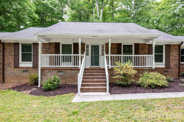 3330 Penshurst Road, Rock Hill, SC 29730
