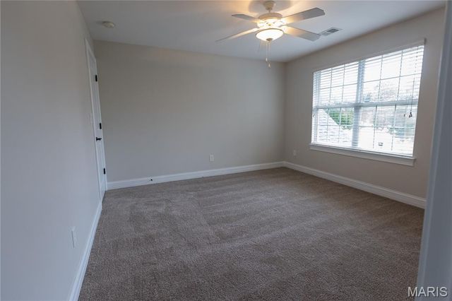 220 Woodcliffe Place Drive, Chesterfield, MO 63005