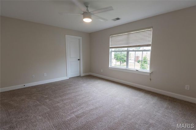 220 Woodcliffe Place Drive, Chesterfield, MO 63005