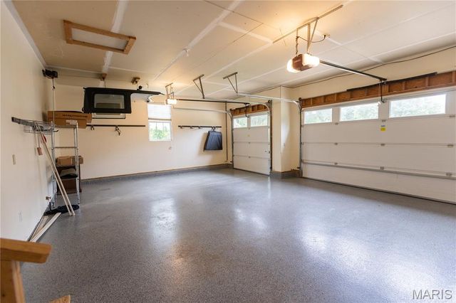 220 Woodcliffe Place Drive, Chesterfield, MO 63005