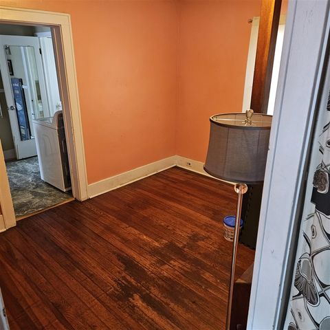 516 E Exchange Street, Spring Lake, MI 49456