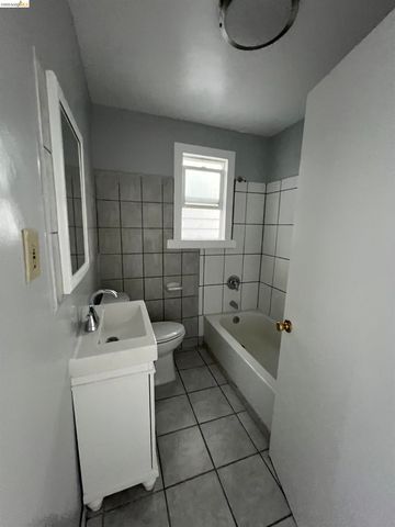 6293 VALLEJO ST, Emeryville, CA 94608
