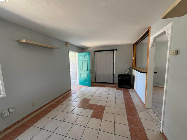 6293 VALLEJO ST, Emeryville, CA 94608