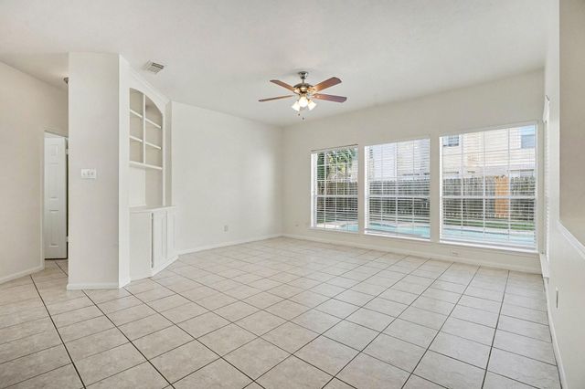 2304 Evergreen Drive, Pearland, TX 77581