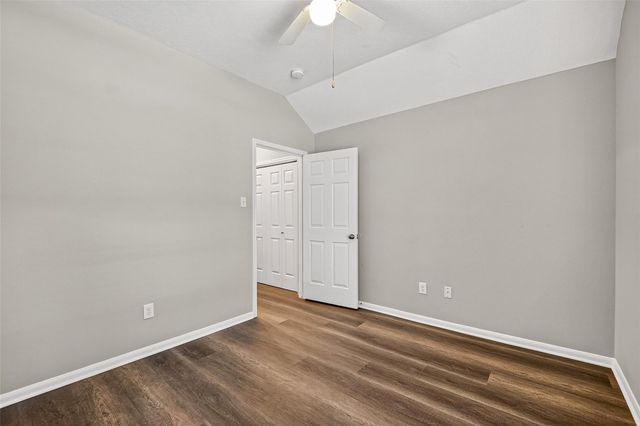 2902 Burgess Hill Court, Pearland, TX 77584