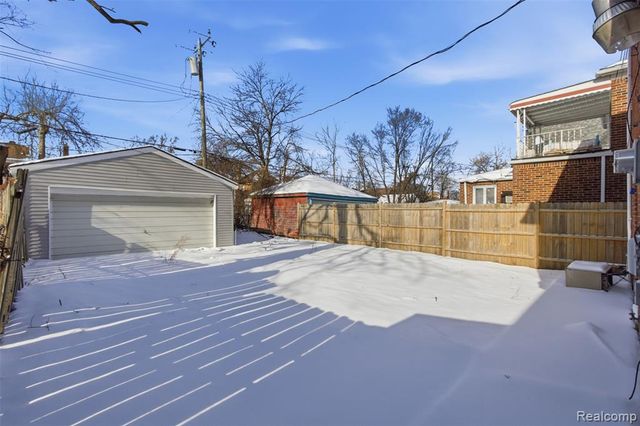 18947 Cherrylawn Street, Detroit, MI 48221