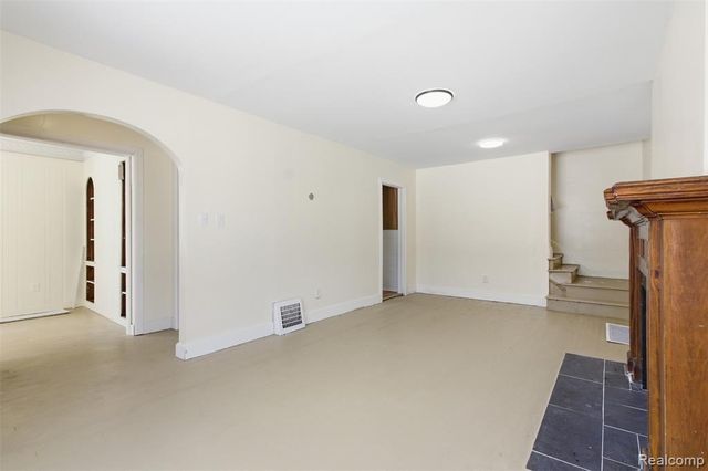 18947 Cherrylawn Street, Detroit, MI 48221