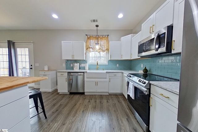 1013 Pearson Road, Woodruff, SC 29388