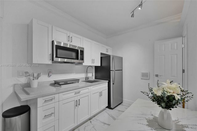 27546 SW 142nd Ave, Homestead, FL 33032