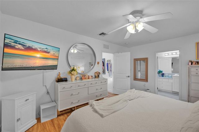 27546 SW 142nd Ave, Homestead, FL 33032