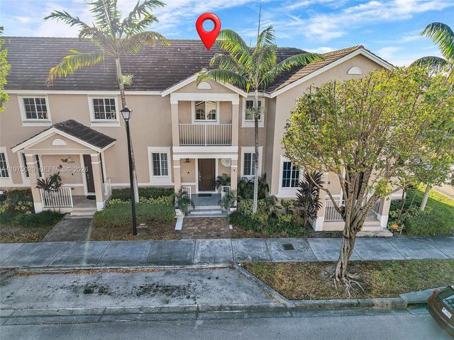 27546 SW 142nd Ave, Homestead, FL 33032