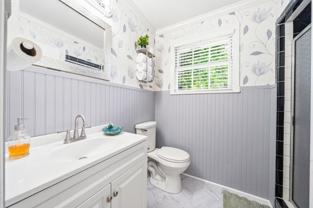 1110 E Park Drive, Hillsboro, TX 76645