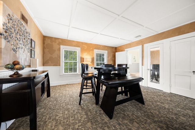 1110 E Park Drive, Hillsboro, TX 76645
