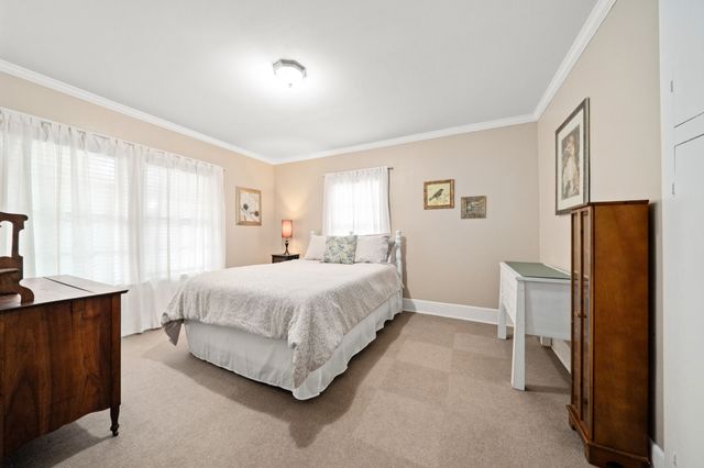1110 E Park Drive, Hillsboro, TX 76645