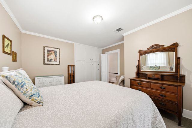 1110 E Park Drive, Hillsboro, TX 76645