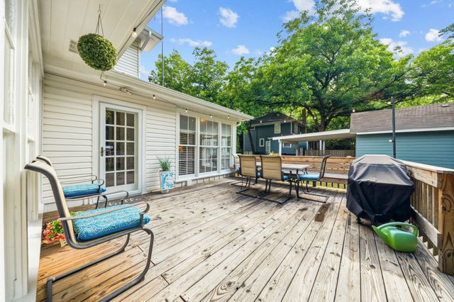 1110 E Park Drive, Hillsboro, TX 76645