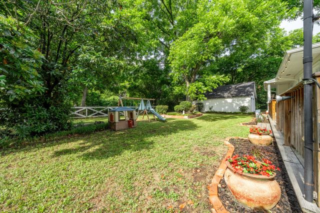 1110 E Park Drive, Hillsboro, TX 76645