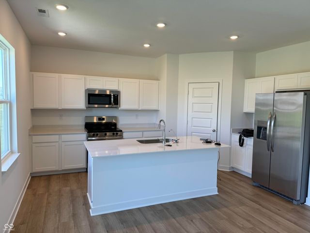 1048 Bald tree Drive, Westfield, IN 46074