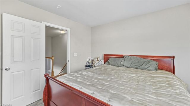 27 Arbor Hill Place, Mcleansville, NC 27301