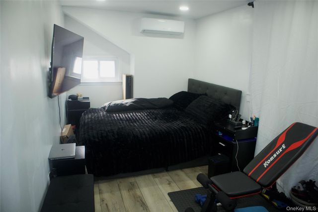 147-15 223rd Street, Springfield Gardens, NY 11413