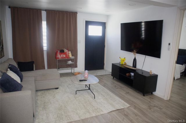 147-15 223rd Street, Springfield Gardens, NY 11413