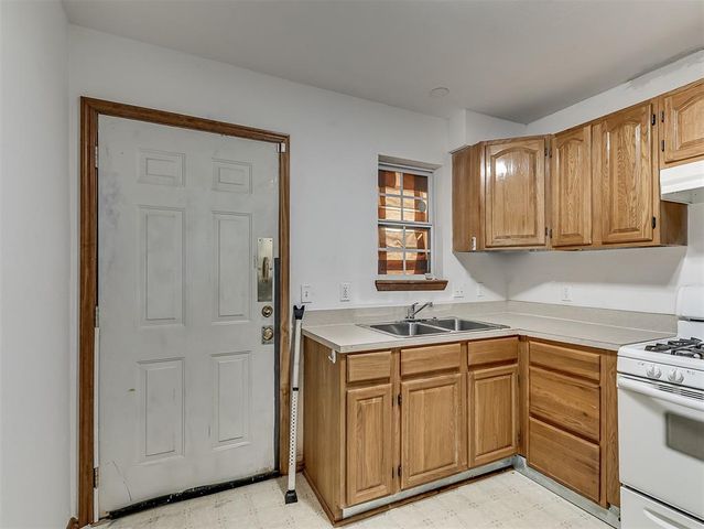 4207 Laverne Street, Oklahoma City, OK 73135
