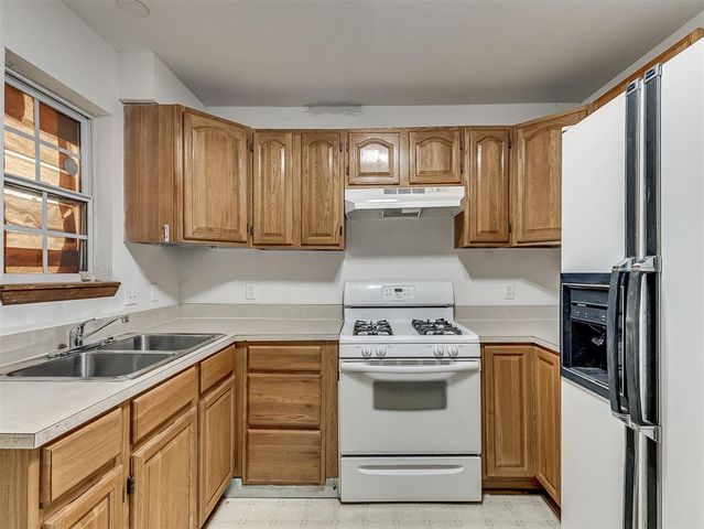 4207 Laverne Street, Oklahoma City, OK 73135